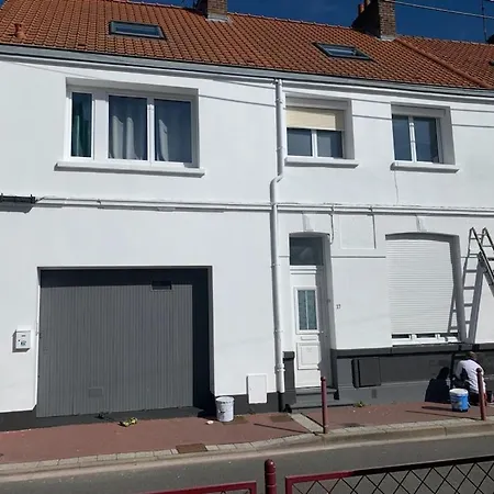 Renarchi Konukevi Calais